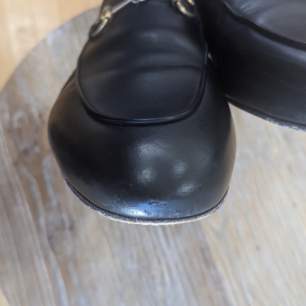 Gucci Women's Black Leather Loafers - Picture 8 of 8